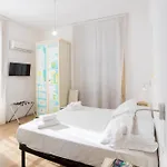 Bed & Breakfast Hotiday Porto Palermo