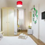 Hotiday Porto Bed & Breakfast