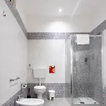 Bed & Breakfast Hotiday Porto Palermo