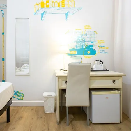 Hotiday Porto Bed & Breakfast
